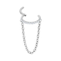 Clicker in titanio bianco oro con cristalli e catena su sfondo bianco