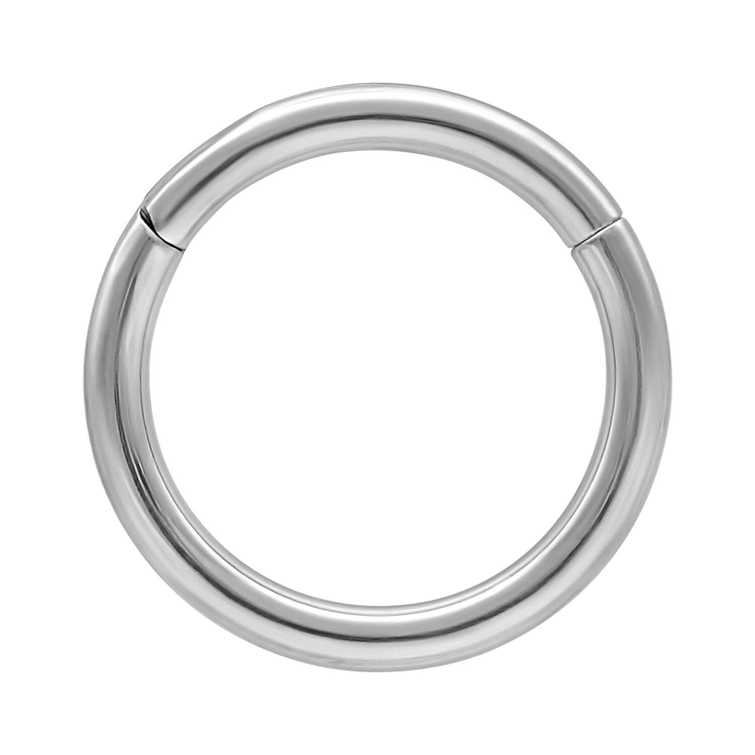 Anello a cerniera in titanio argento su sfondo bianco