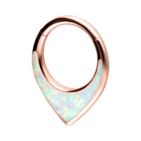Clicker per septum in oro rosa con opale sintetico su sfondo bianco