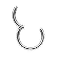 Clicker Pearl Argento con diametro interno di 6,0 mm su sfondo bianco