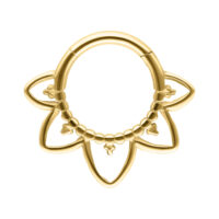 Clicker Septum Orientale in Oro di Titanio Clicker Septum in oro di titanio con design orientale su sfondo bianco