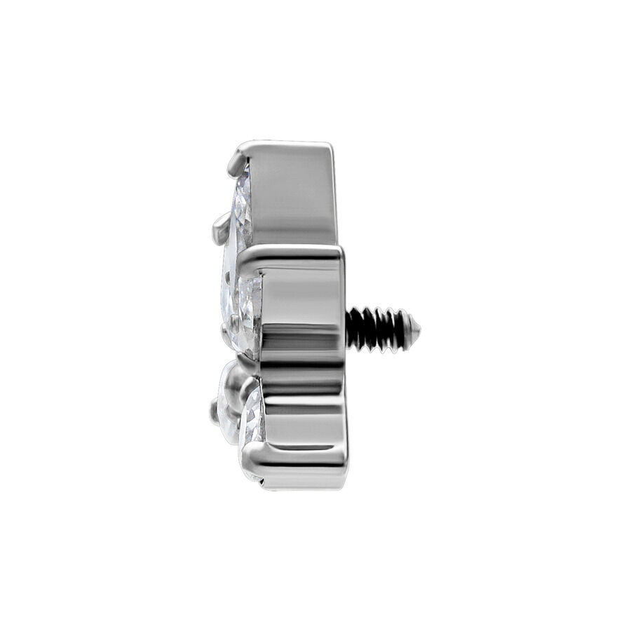 Punta per piercing in titanio argento con cristallo chiaro su sfondo bianco