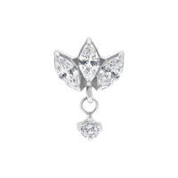 Attacco piercing in titanio argentato con tre cristalli chiari a forma di foglia e pietra pendente