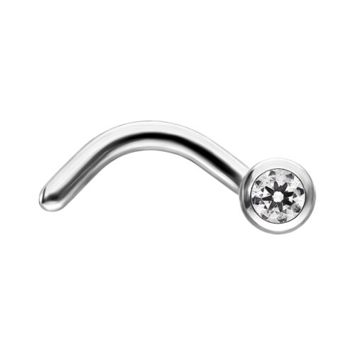 Piercing nasale in argento con cristallo chiaro su sfondo bianco