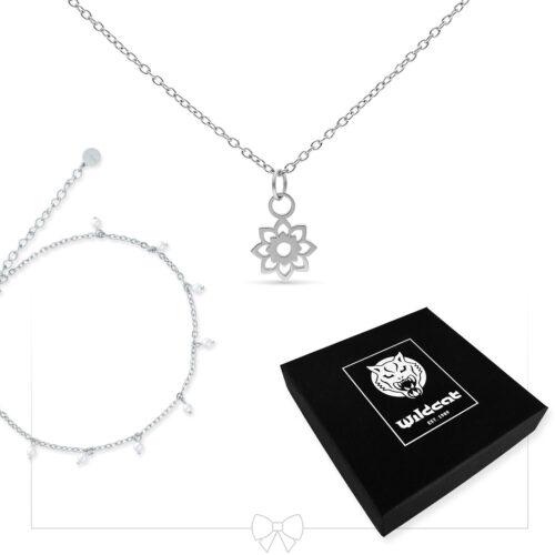 Collana d'argento con ciondolo a fiore e bracciale di perle, scatola nera