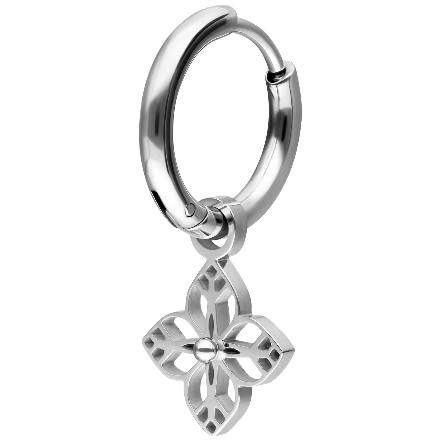 Orecchino a cerchio argento in acciaio inossidabile con ciondolo floreale su sfondo bianco