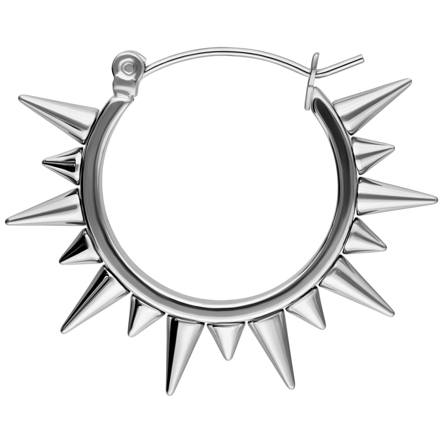 Orecchino argento con borchie appuntite su sfondo bianco