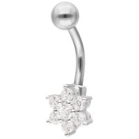Banana Piercing Baby Flower in Argento Banana piercing in argento con fiore cristallino su sfondo bianco