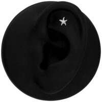 Modello di orecchio nero con inserto piercing a forma di stella marina argento