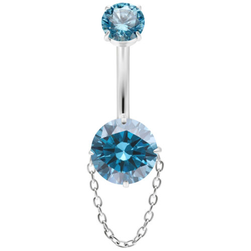 Piercing ombelico con cristalli turchesi e catena, su sfondo bianco