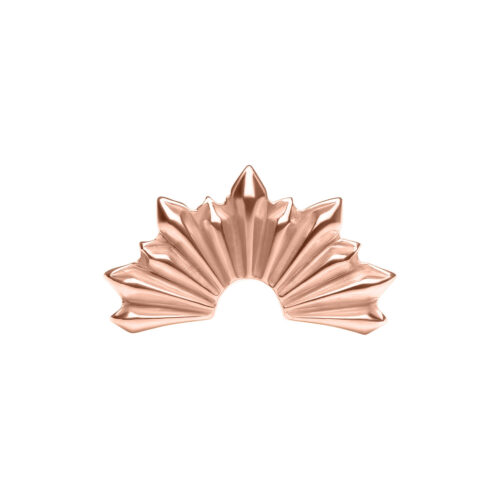 Accessorio in oro rosa a forma di raggi di sole su sfondo bianco