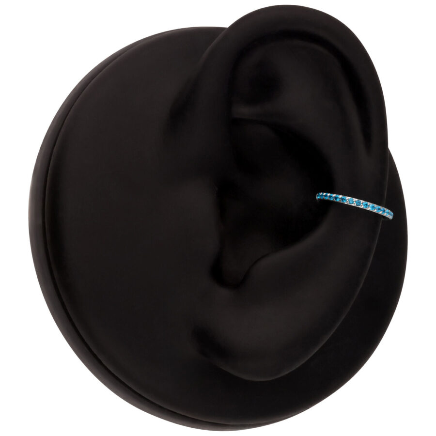 Orecchio modello nero con clicker piercing cristallo turchese